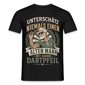 Alter Mann mit Dartpfeil - Männer T-Shirt - Schwarz - Vorne - AI Model Male 178 light (178cm)