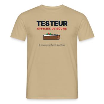 Offizieller Tester des Weihnachtsprotokolls – Weihnachtshumor - Männer T-Shirt - Sandbeige - Vorne - AI Model Male 178 light (178cm)