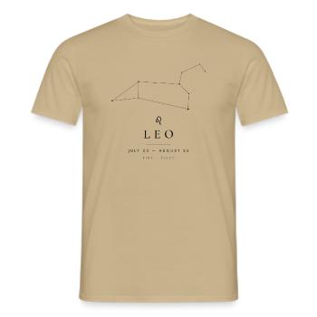 Sternzeichen Löwe – echte Sternkarte - Männer T-Shirt - Sandbeige - Vorne - AI Model Male 178 light (178cm)
