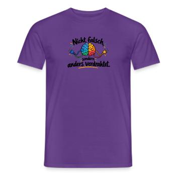 Buntes Gehirn Kabel Motiv - Männer T-Shirt - Lila - Vorne - AI Model Male 178 light (178cm)