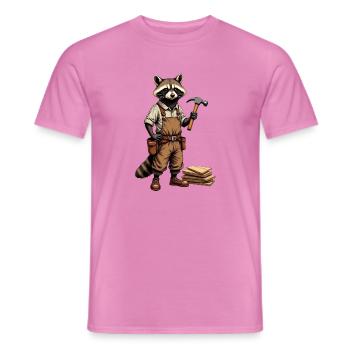 Waschbär-Schreiner an der Hobelbank – ohne Text - Männer T-Shirt - Pink - Vorne - AI Model Male 178 dark (178cm)