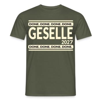 Ausbildung Geselle 2027 - Männer T-Shirt - Militärgrün - Vorne - AI Model Male 178 light (178cm)