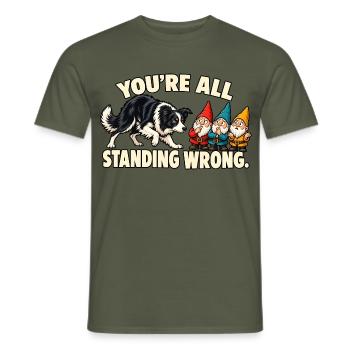 Border Collie Herdenzwerge - Männer T-Shirt - Militärgrün - Vorne - AI Model Male 178 light (178cm)