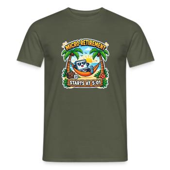 Mikro Ruhestand Start 5:01 - Männer T-Shirt - Militärgrün - Vorne - AI Model Male 178 light (178cm)