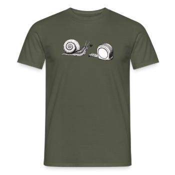 Liebe ist Liebe - Männer T-Shirt - Militärgrün - Vorne - AI Model Male 178 light (178cm)