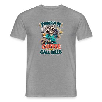  Powered by Coffee and Call Bells Waschbär - Männer T-Shirt - Graphit meliert - Vorne - AI Model Male 178 light (178cm)