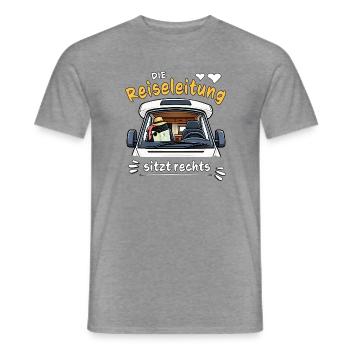 Camping Die Reiseleitung sitzt rechts - Männer T-Shirt - Graphit meliert - Vorne - AI Model Male 178 light (178cm)