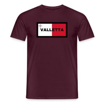 Valletta City in Malta Flagge - Männer T-Shirt - Ziegelrot - Vorne - AI Model Male 178 light (178cm)
