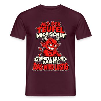 Teufel mit frechem Spruch - Männer T-Shirt - Ziegelrot - Vorne - AI Model Male 178 light (178cm)