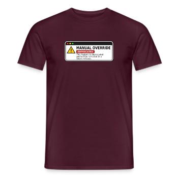 Manual Override  - Männer T-Shirt - Ziegelrot - Vorne - AI Model Male 178 light (178cm)