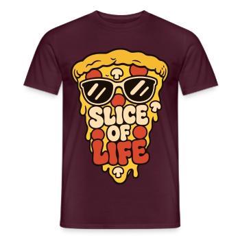 Pizza mit Sonnenbrille – Slice of Life - Männer T-Shirt - Ziegelrot - Vorne - AI Model Male 178 light (178cm)