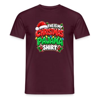Weihnachts Pyjama Shirt - Männer T-Shirt - Ziegelrot - Vorne - AI Model Male 178 light (178cm)