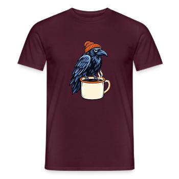 Rabe mit Mütze über Kaffeebecher - Männer T-Shirt - Ziegelrot - Vorne - AI Model Male 178 light (178cm)