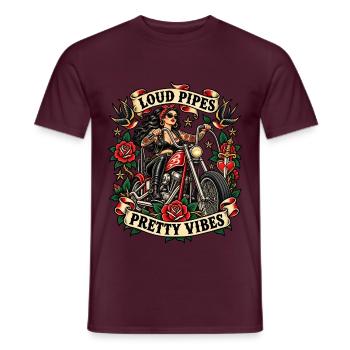 Biker Girl Frauen - Loud Pipes Pretty Vibes - Männer T-Shirt - Ziegelrot - Vorne - AI Model Male 178 light (178cm)