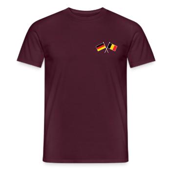 Deutschland & Belgien Flaggen - Partnerschaft - Männer T-Shirt - Ziegelrot - Vorne - AI Model Male 178 light (178cm)