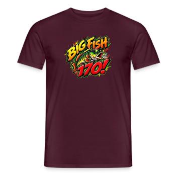 170_Big_Fish_Dart - Männer T-Shirt - Ziegelrot - Vorne - AI Model Male 178 light (178cm)