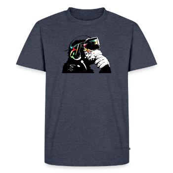 Monksy - Affe mit Virtual Reality Brille - Männer Premium Bio T-Shirt - Jeansblau  - Vorne - Nico (187cm)