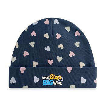 Small Steps Big Wins – Positives Motivationsdesign - Baby Premium Organic Mütze - Marineblau/Bunte Herzen - Vorne
