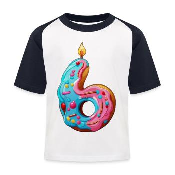 NUMMER 6 KUCHEN SWEET 6. GEBURTSTAG - Kinder Baseball T-Shirt - Weiß/Navy - Vorne