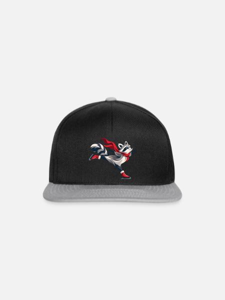 Fröhlicher Waschbär beim Schlittschuhlaufen - Snapback Cap - Schwarz/Grau