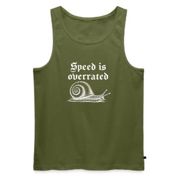 Geschwindigkeit wird überschätzt - Männer Premium Bio Tank Top - Khaki - Vorne - Michal (187cm)