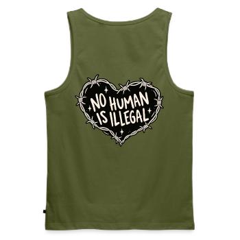 No Human Is Illegal - Männer Premium Bio Tank Top - Khaki - Hinten - Michal (187cm)
