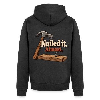 Nailed It Almost - Unisex Premium Bio Zip Hoodie - Anthrazit meliert - Hinten - Nico (187cm)