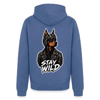 Bleib wild, harter Dobermann-Biker dicke Umrisszeichnung - Unisex Premium Bio Zip Hoodie - Taubenblau - Hinten - Nico (187cm)