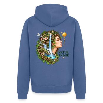 Natur in mir: Flusswald Portrait - Unisex Premium Bio Zip Hoodie - Taubenblau - Hinten - Nico (187cm)