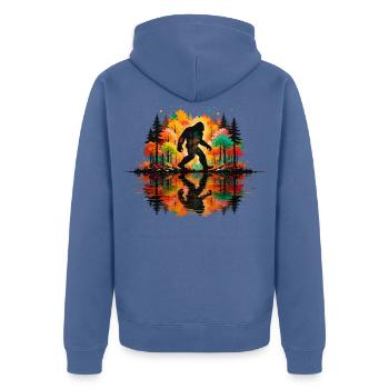 Bigfoot, Wald, Wandern, Camping, Bäume, Wanderer - Unisex Premium Bio Zip Hoodie - Taubenblau - Hinten - Nico (187cm)