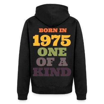 Geboren 1975 einzigartig - Unisex Premium Bio Zip Hoodie - Schwarz - Hinten - Nico (187cm)