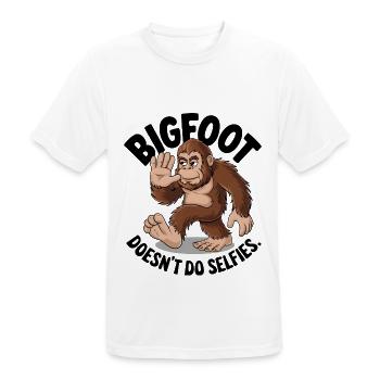 Bigfoot ne fait pas de selfies - T-shirt respirant Homme - blanc - Devant - AI Model Male 185 dark (185cm)