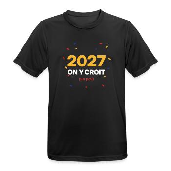2027 glauben wir daran (ein bisschen) – Silvesterhumor - Männer T-Shirt atmungsaktiv - Schwarz - Vorne - AI Model Male 178 light (178cm)