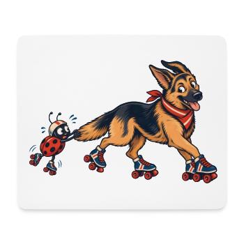 Schäferhund und Marienkäfer auf Rollschuhen - Mousepad (Querformat) - Weiß - Vorne