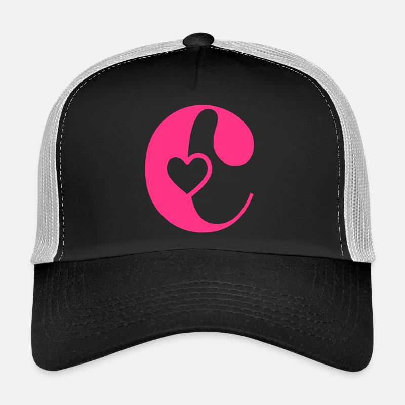 Lettre c Lettre initiale avec cœur Casquette trucker 