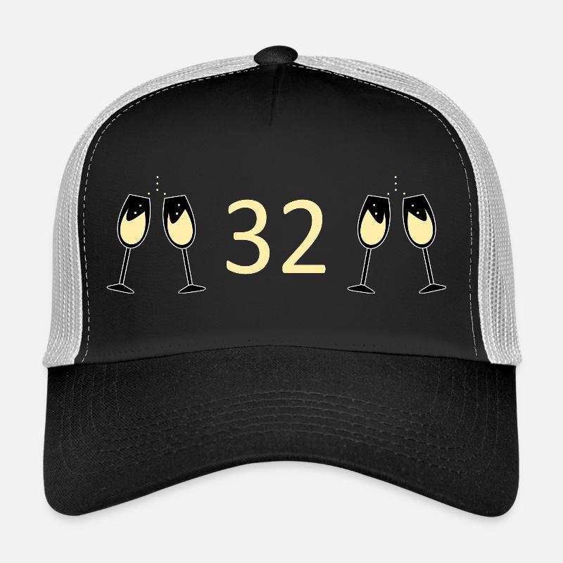 32e anniversaire 32 ans 32 ans numéro 32 Casquette trucker 
