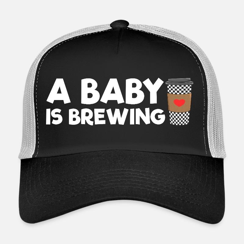 Une future mère dont le bébé prépare du café Casquette trucker 