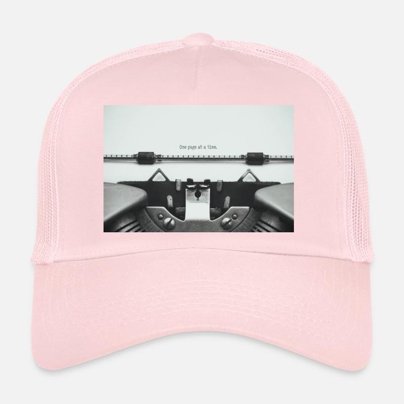 Une page à la fois : conception de machine à écrire Casquette trucker 