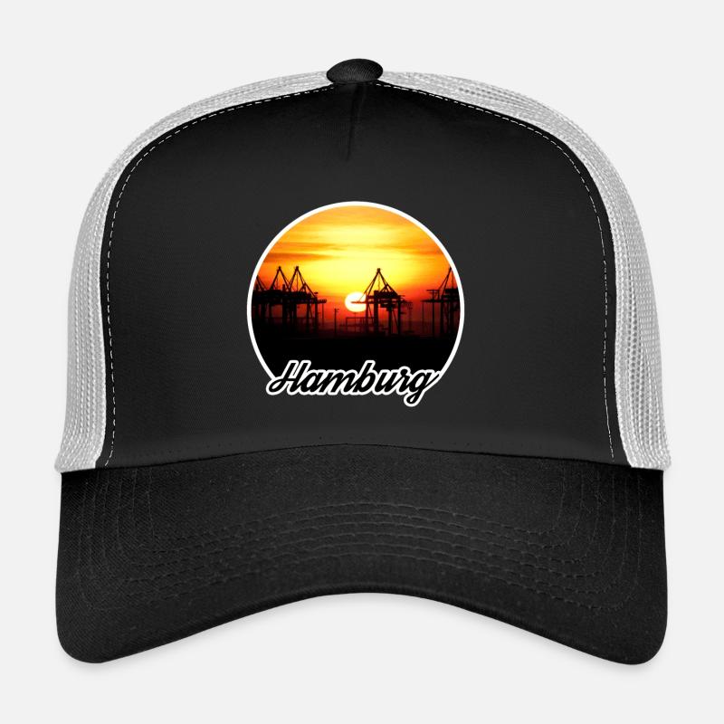 Coucher de soleil du port de Hambourg Casquette trucker 