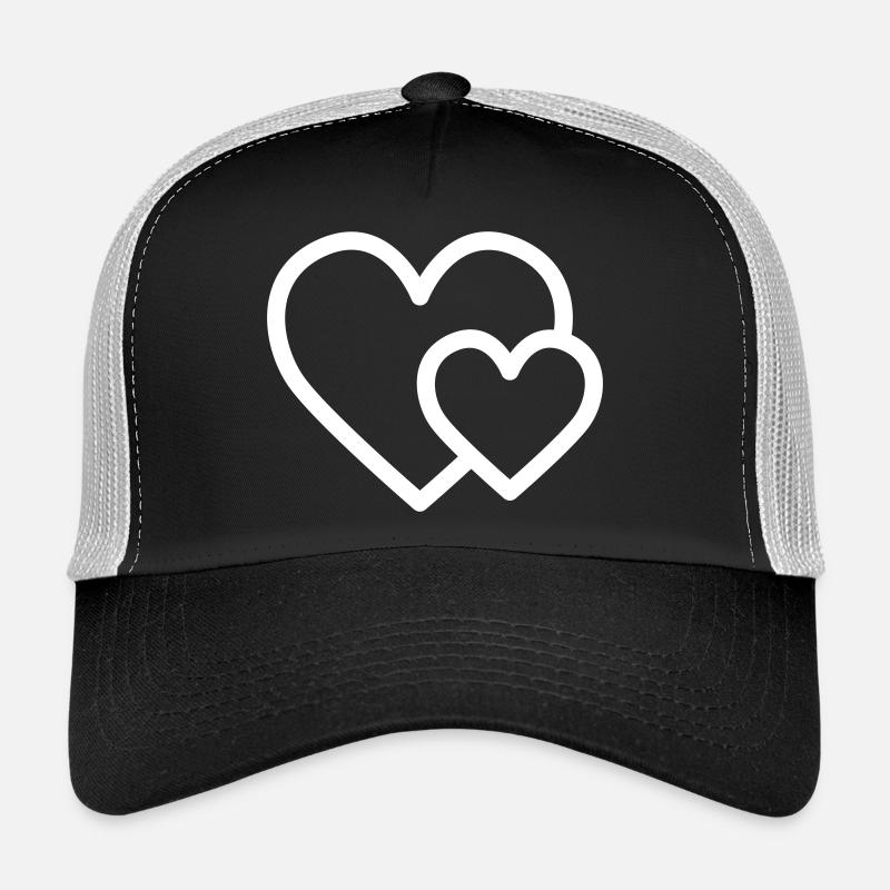 Kleines Herz vor großem Herz Trucker Cap