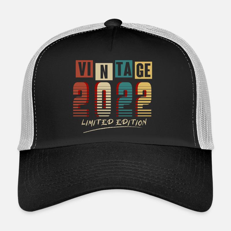 Vintage 2022 : Edition Limitée - 3e anniversaire. Casquette trucker 