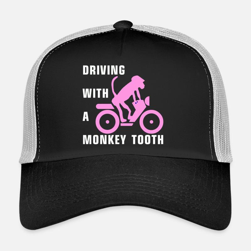 Driving with a monkey tooth - Affenzahn Trucker Cap