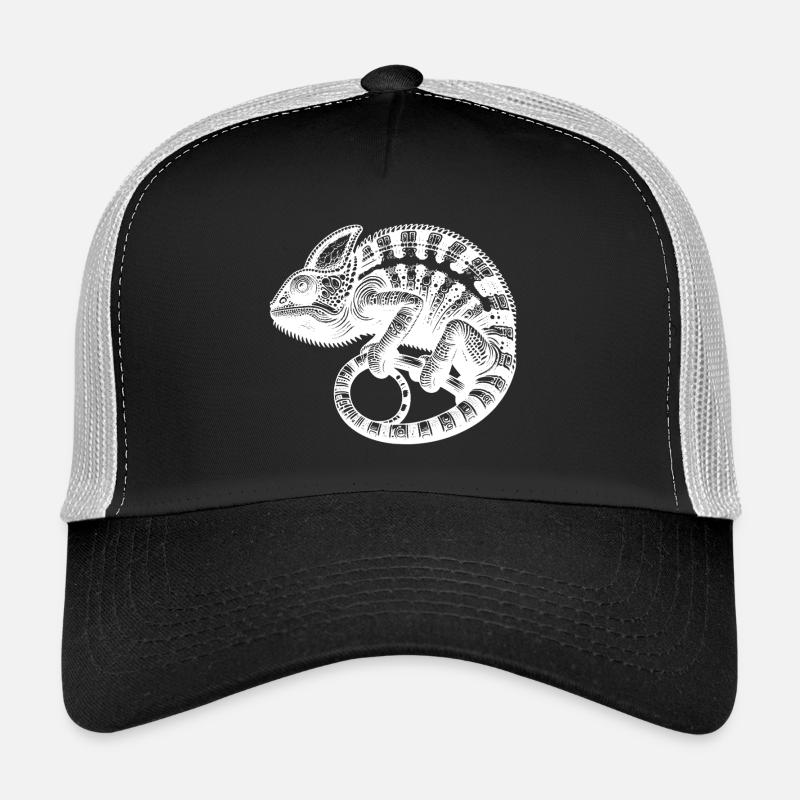 Cute chameleon in camouflage mode Trucker Cap