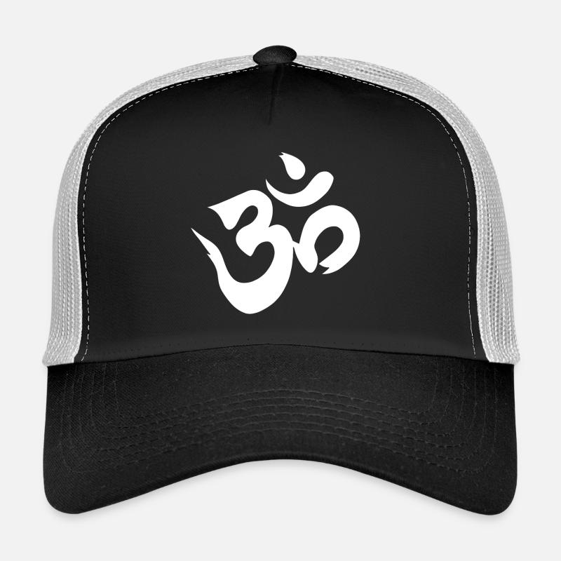 Couleur blanche Om Casquette trucker 