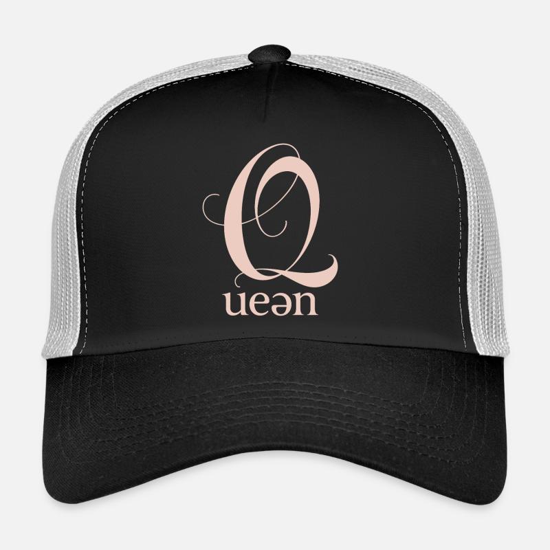 Q Königin Monogramm Schrift Trucker Cap