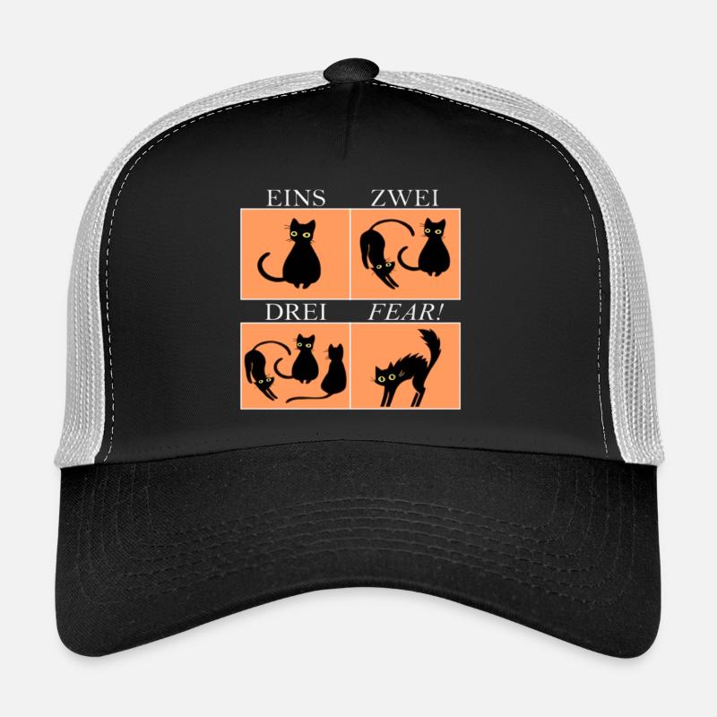 Vier Katzen Panels mit Spruch Fear Trucker Cap