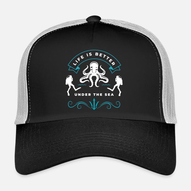 Underwater life with octopus and diver Trucker Cap