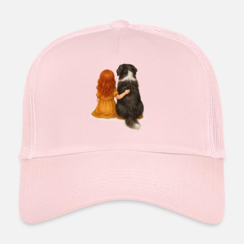 Rothaariges Mädchen mit Berner Sennen Hund Trucker Cap