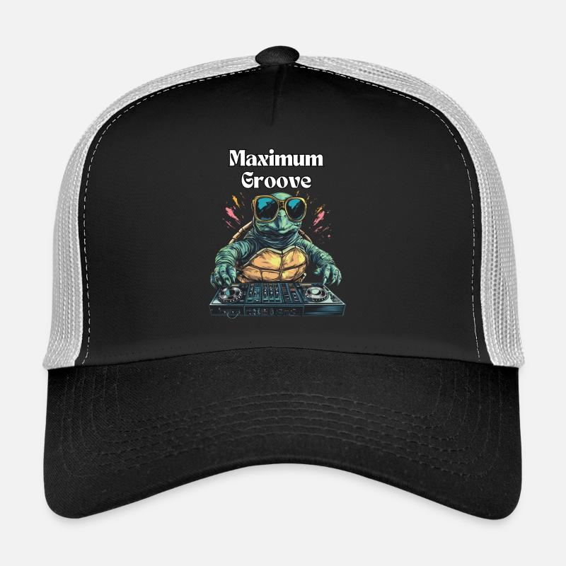 Maximum Groove - Cool DJ turtle Trucker Cap