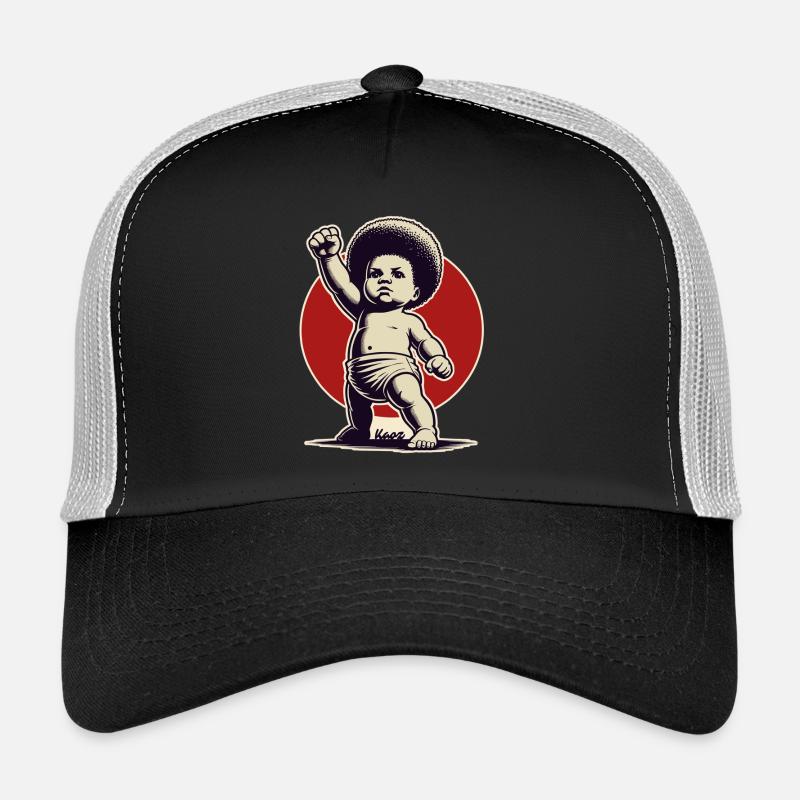 Bébé en pose de liberté Casquette trucker 